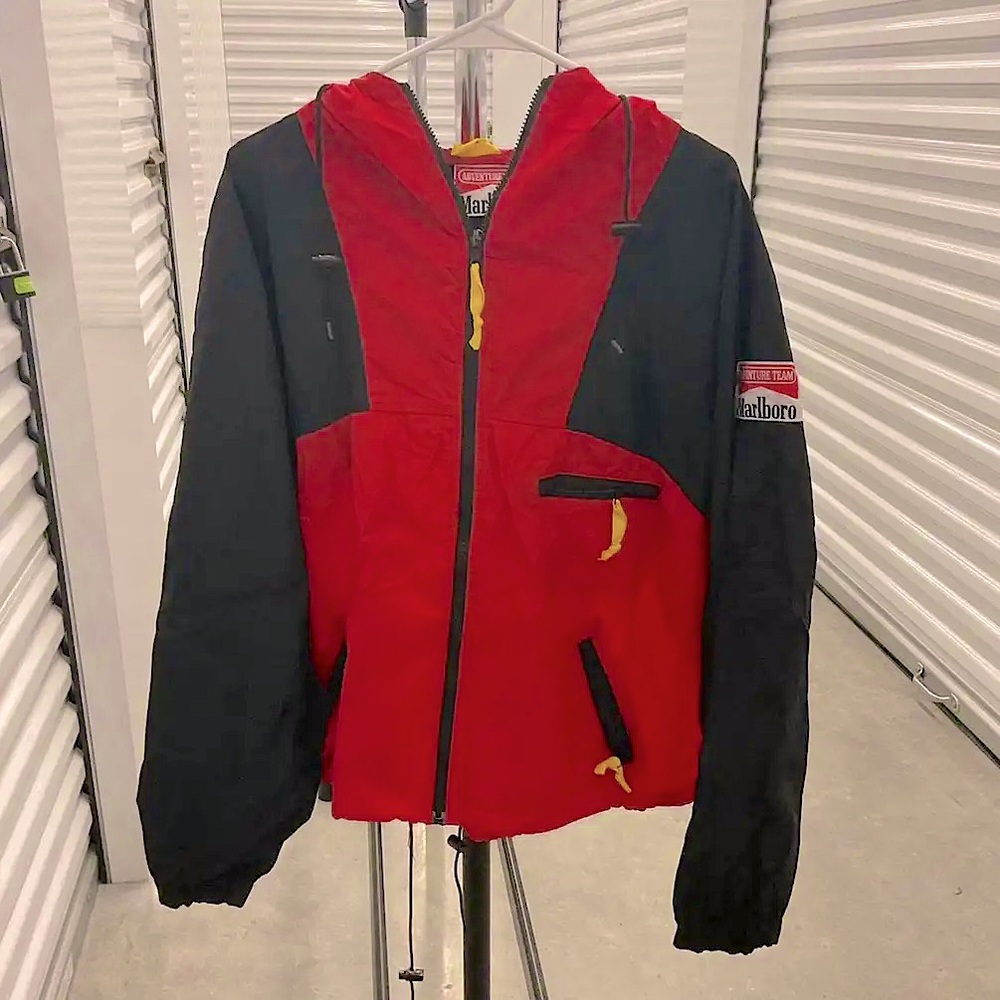 Marlboro Adventure Team Vintage 90’s Windbreaker (LG)